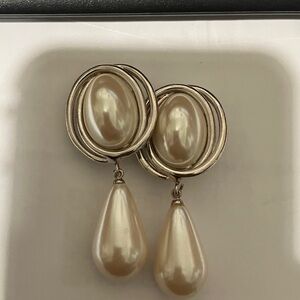 Sophisticated Richelieu Cream Pearl Dangle Clip-on Earrings